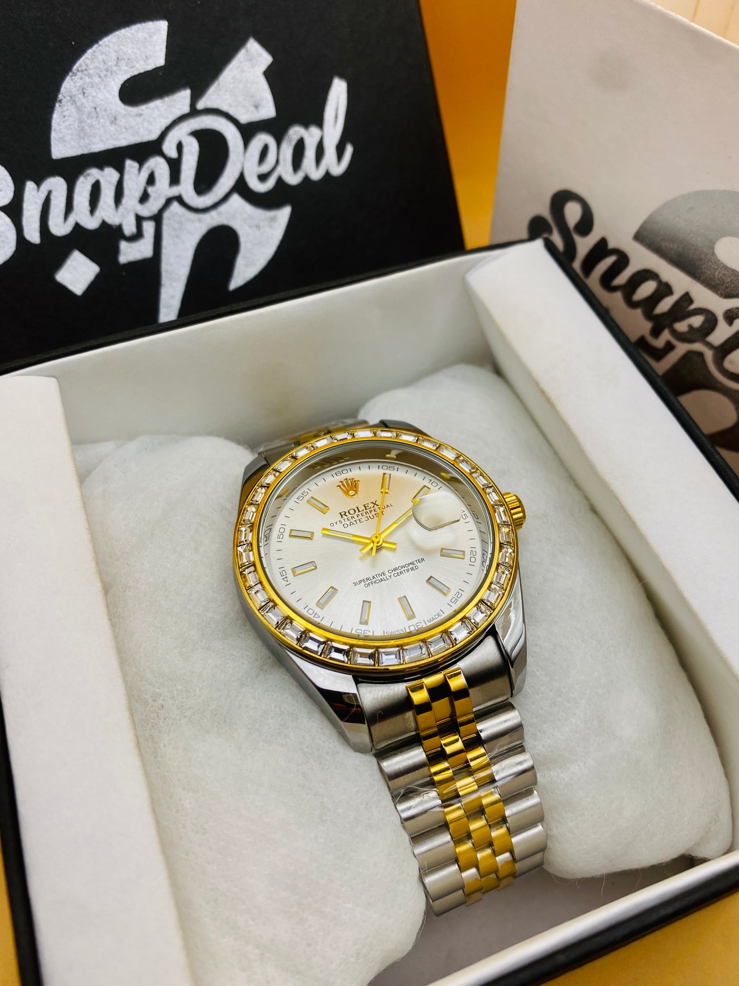 Rolex Stainless Steel Golden Silver with (White Dial) Diamonds Bezel