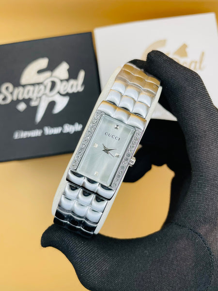 GUCCI Rectangular Crystal Dial Bracelet Watch (Silver)