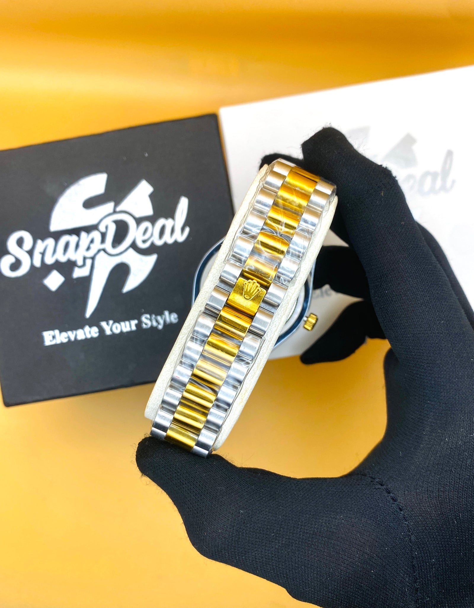 Rolex Stainless Steel 40mm Golden-Silver with (White Dial) Kangaroo