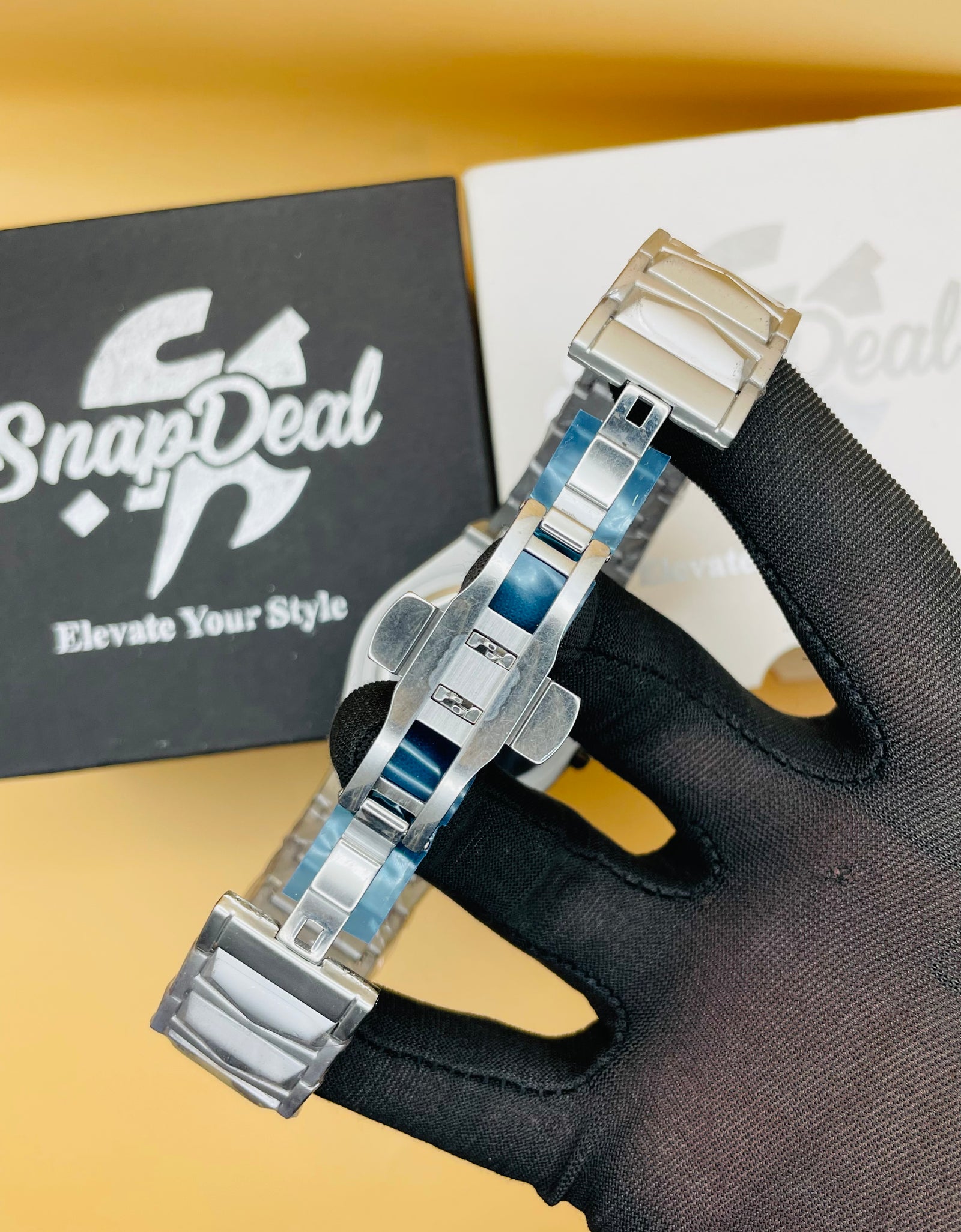 HB Diamond Cut Silver with (White Dial)