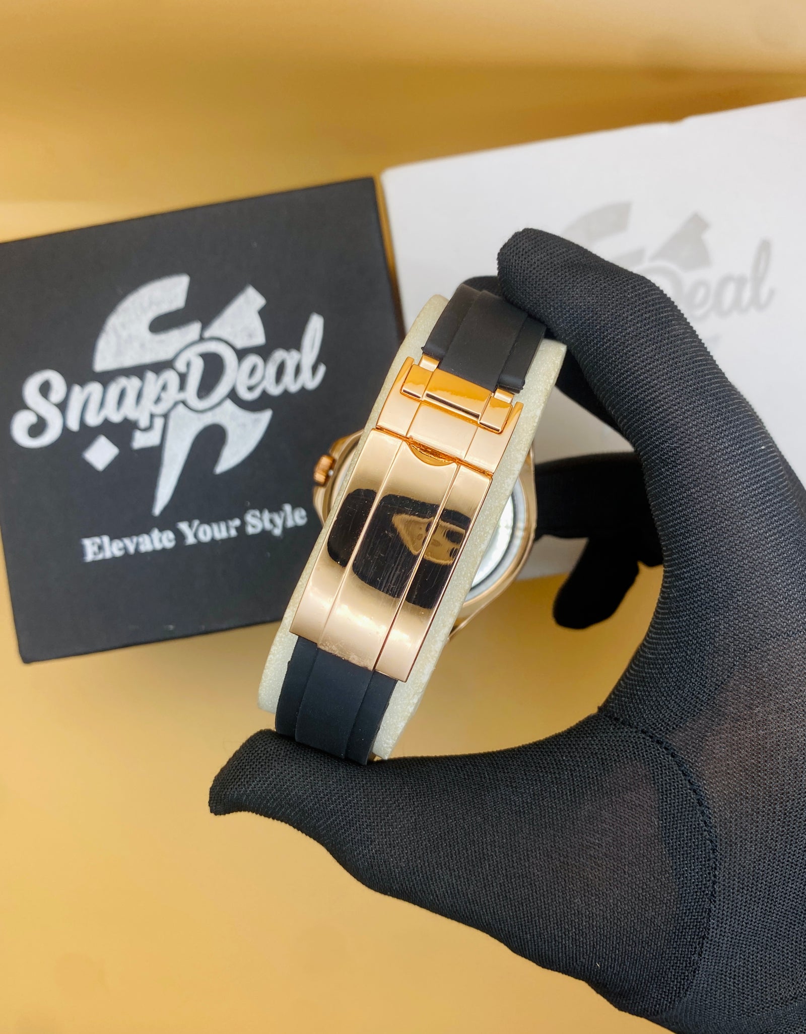 Premium Minimal Gold Black Yacht Master Oyster Watch